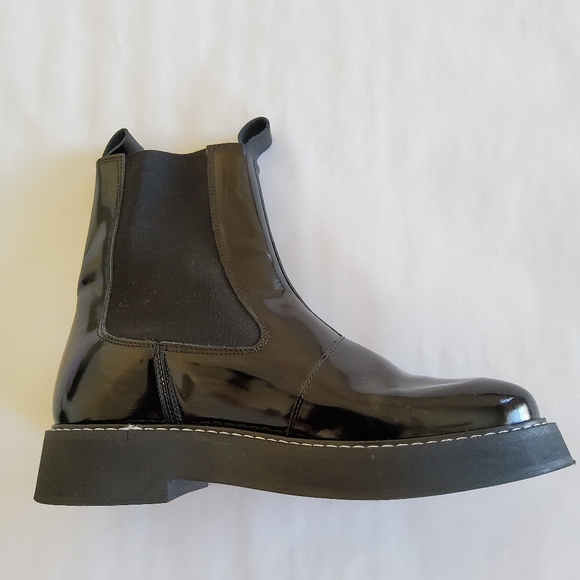 New Pilcro Anthropologie Black Patent Leather Chelsea Ankle Boot - Picture 6 of 14